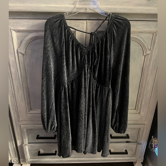 Miss Me Flowy Blue Velvet Swing Dress - Picture 8 of 8